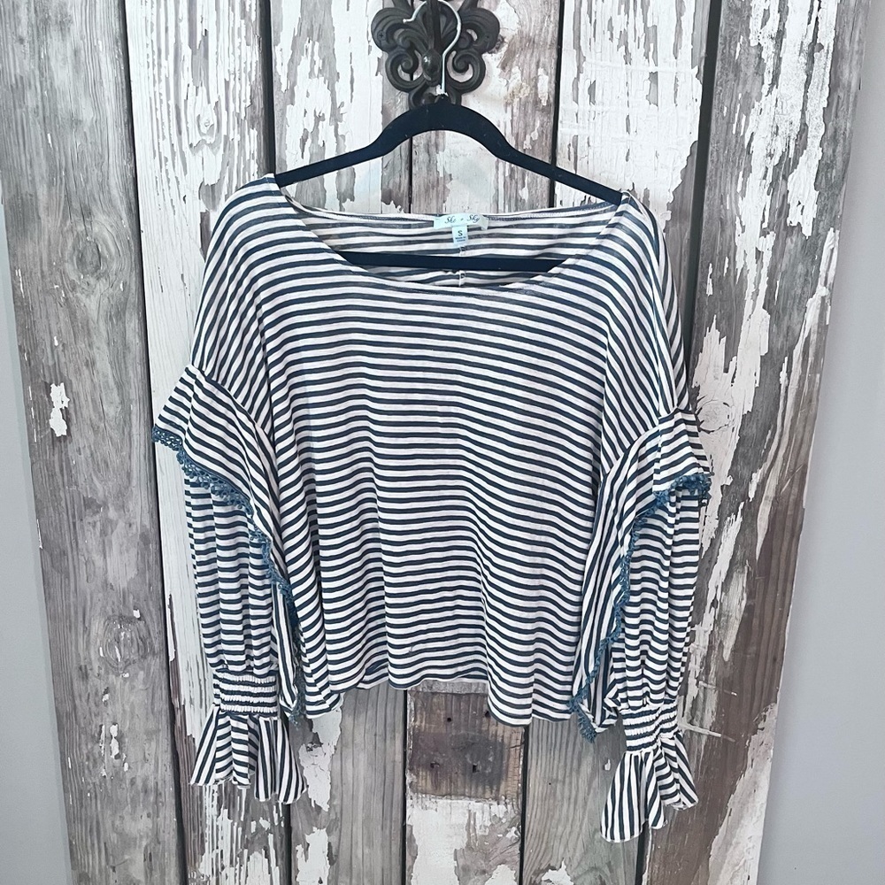 She + Sky small blue/ white stripe top- Ruffle sleeves